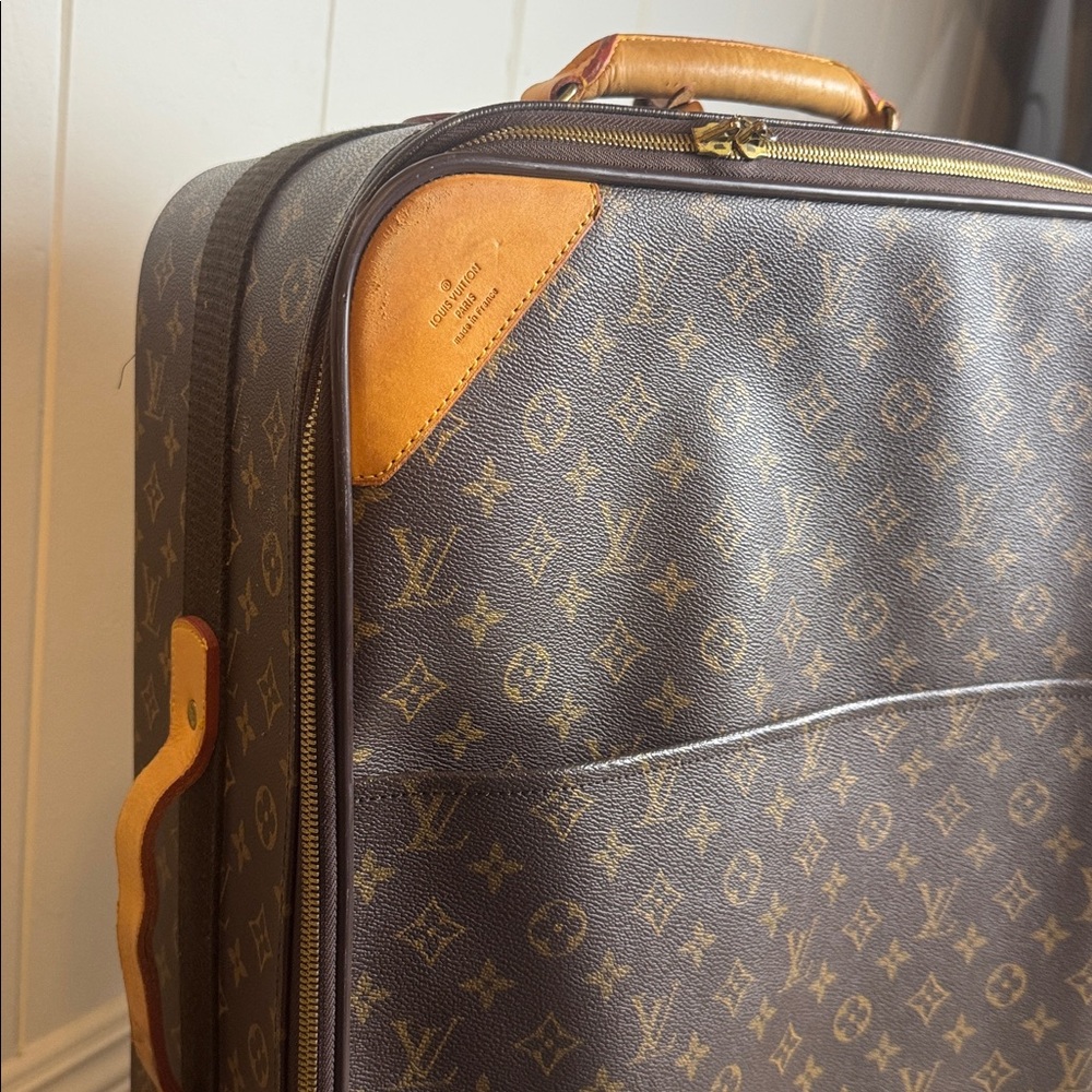 LV Monogram Suitcase 24” Vachetta Missing Pulls - Picture 4 of 17